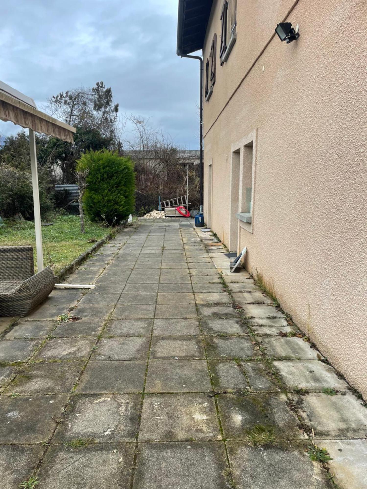 Appartement Au Porte De Geneve Saint-Genis-Pouilly Exterior foto